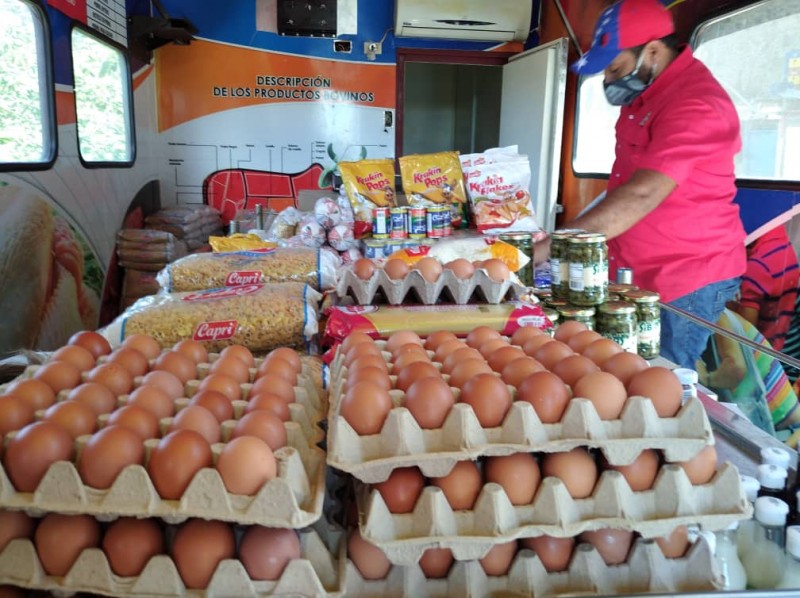 mercal-caracas-el-paraiso-1