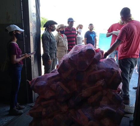<b>MÁS DE 14 MIL FAMILIAS RECIBIERON PROTEÍNA ANIMAL EN BASES DE MISIONES DE CARABOBO<b>