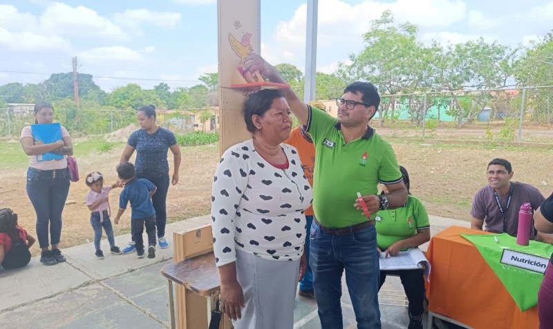 photo_4949907619632492687_y