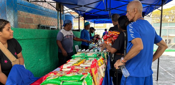 photo_4974402075823377477_w